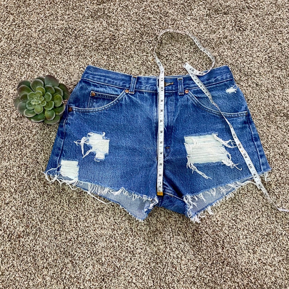 Vintage Lee Riders High Rise Shorts - Picture 5 of 7